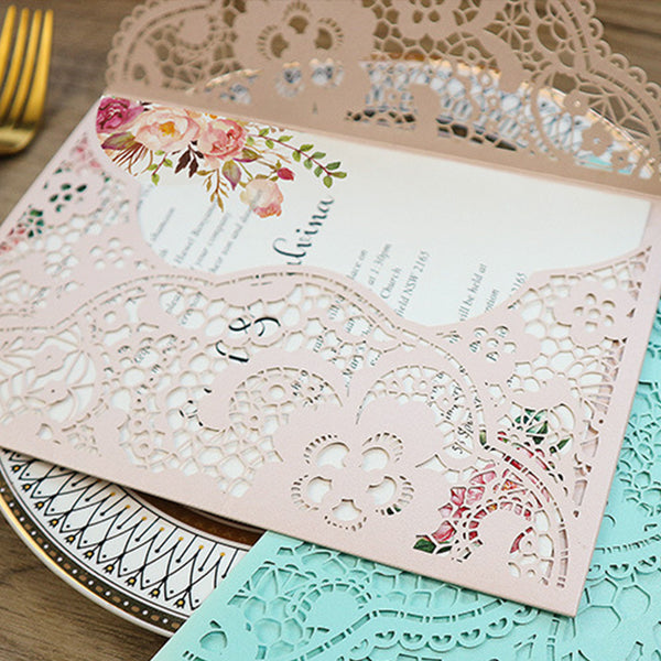 Delicate Pink Pocket Laser Cut Wedding Invitations with Carved Pattern Lcz041 (3)