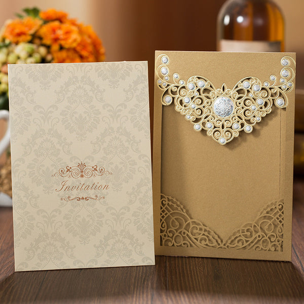 Eye-catching Gold Pocket Laser Cut Wedding Invitations with Amazing Silver Accessories Lcz098 (1)