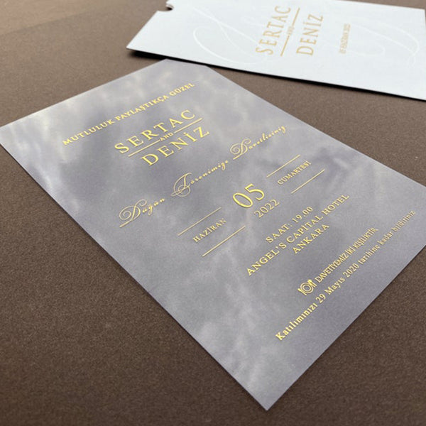 Elegant Clear Acrylic Wedding Invitation with Gold Foil and White Pocket A023