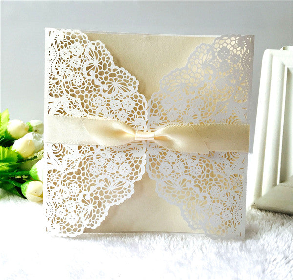 Cheap chic modern white laser cut wedding invitations with gold inner cards LC057_2