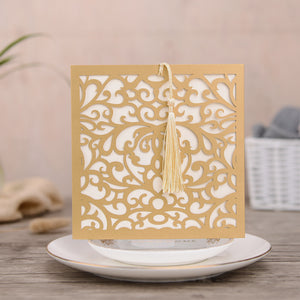 Classic Square Yellow Laser Cut Wedding Invitations with Matching Tassel Lcz105 (1)