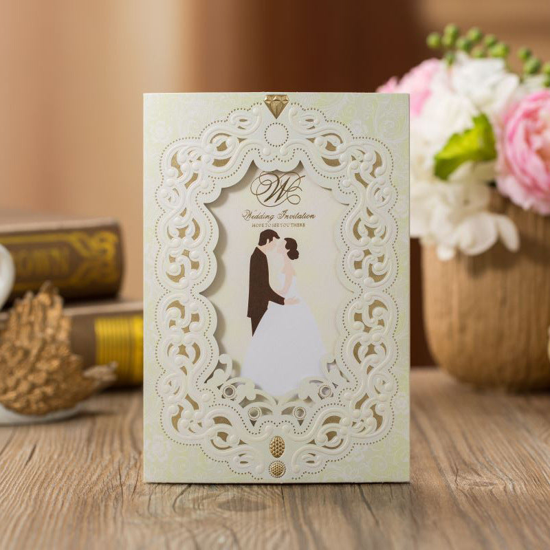 Framed Ivory Laser Cut Wedding Invitations with Couples' Photo and Gold Inlay Lcz100 (1)